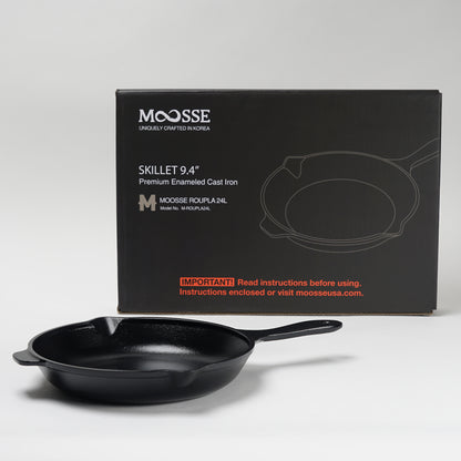 MOOSSE Premium Enameled Cast Iron Skillet Pan 9.4” (24 cm)