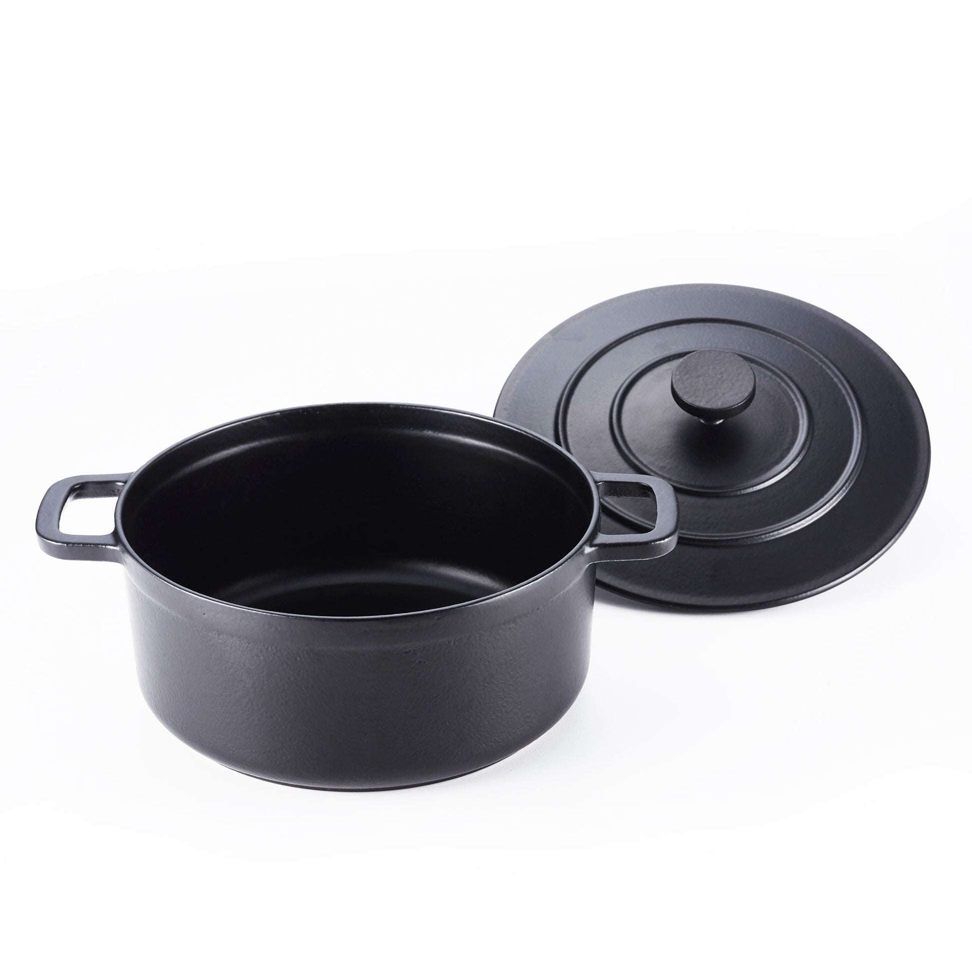MOOSSE Premium Korean Dutch Oven, Enameled Cast iron Pot, 4.2 Quarts ( –  Crazy Korean Cooking